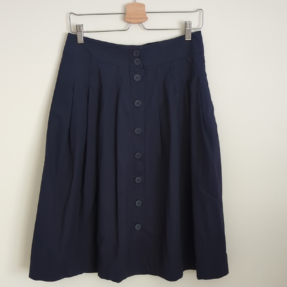 NEVER USED, Talbots Navy Blue Pleated Midi Skirt with Button Detail